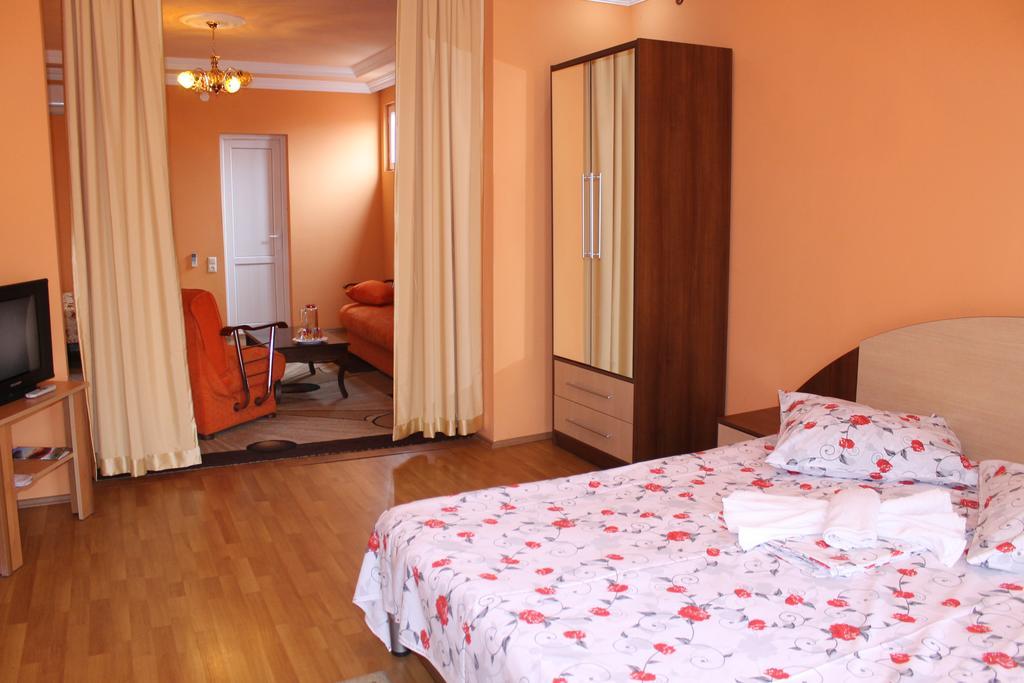 Marani Hotel Batumi Ruang foto