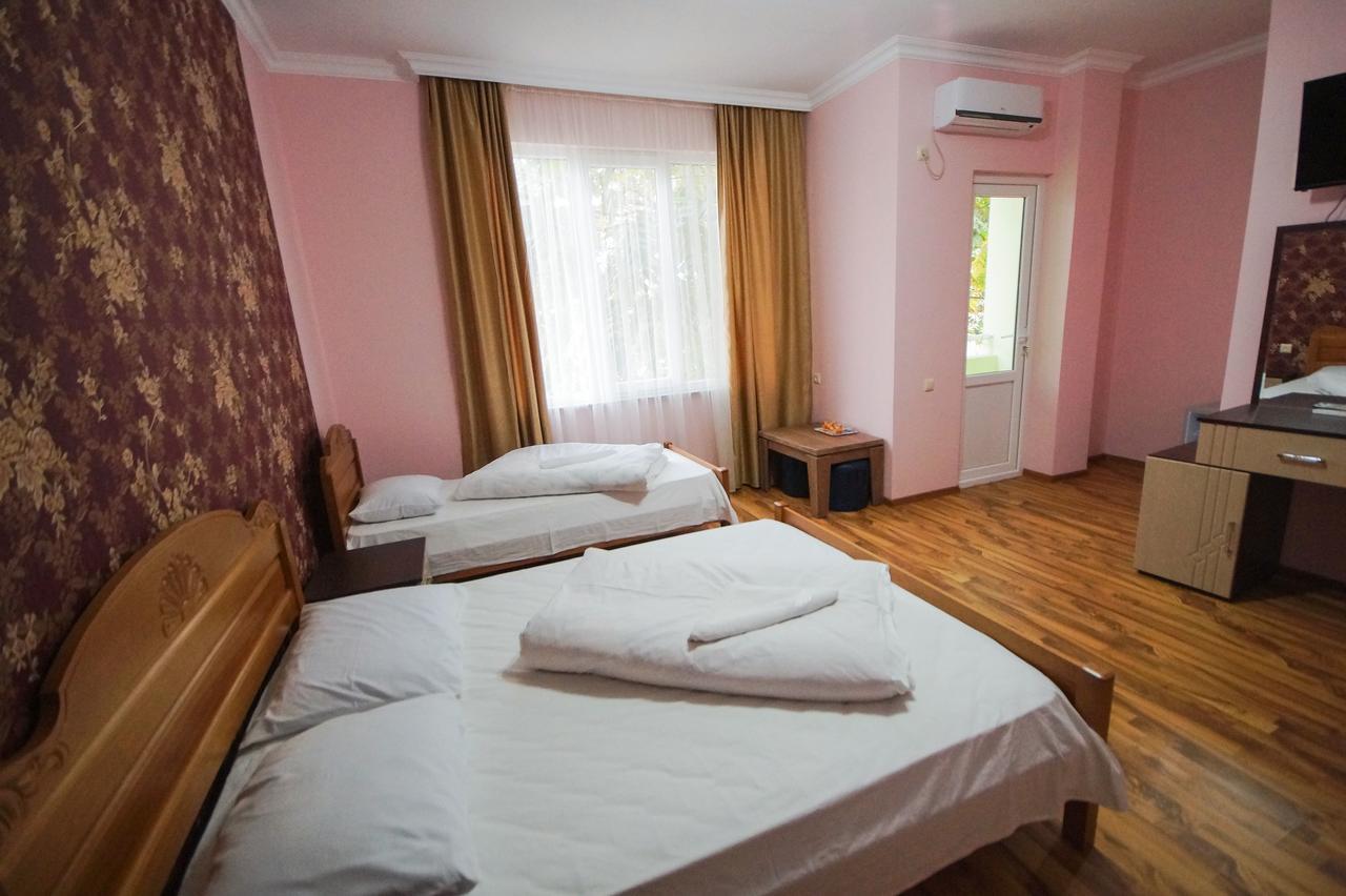 Marani Hotel Batumi Bagian luar foto