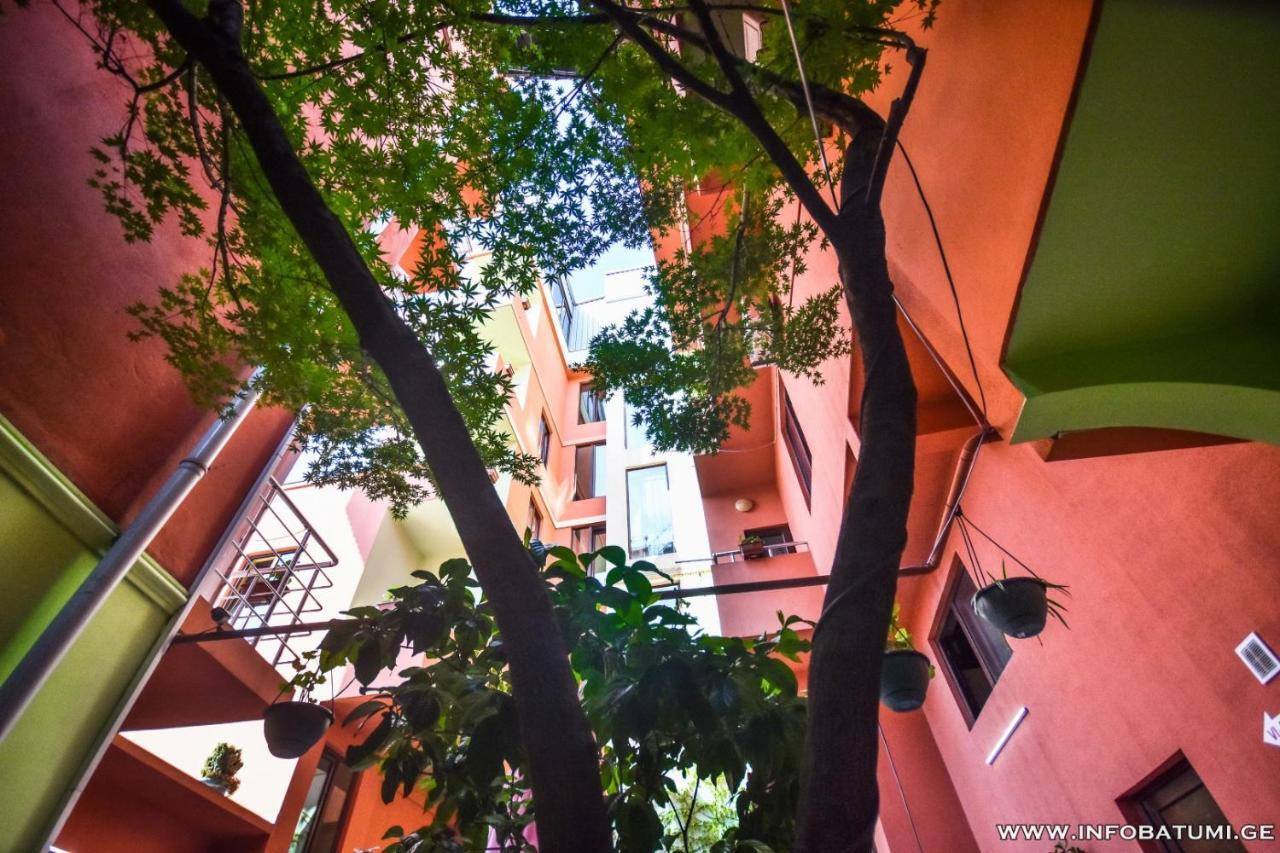 Marani Hotel Batumi Bagian luar foto